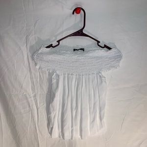 Brandy Melville off the shoulders top